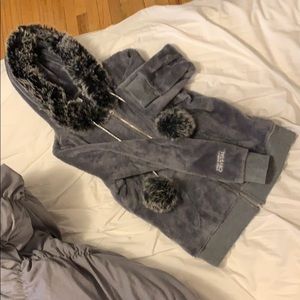 Cirque Du Soleil Crystal ZIP Up